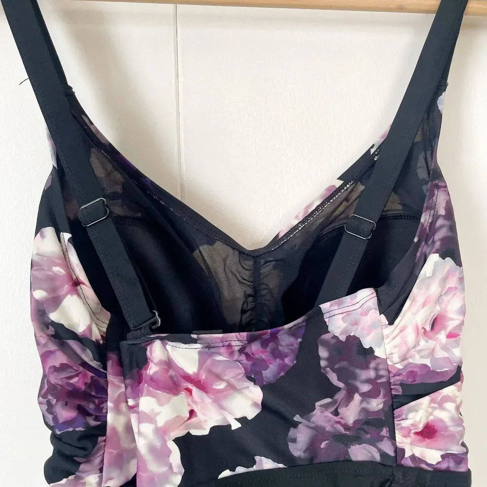 Torrid One Piece Swimsuit Floral Purple, Size 2 18/20